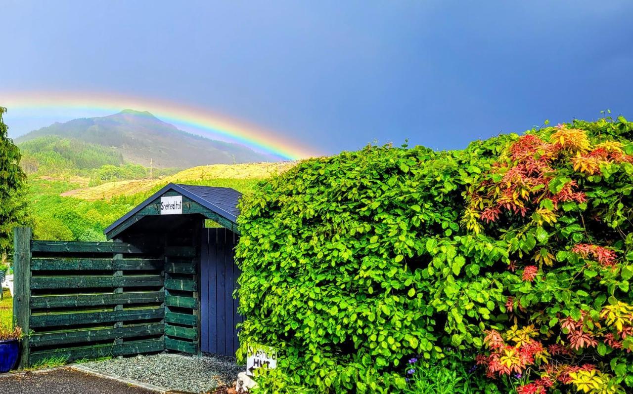 Small Cozy Shepherd Hut 20 By 7 Feet With Boxed In High Double Bed Balmacara Eksteriør bilde